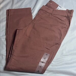 NWT Old Navy Pixie Pants